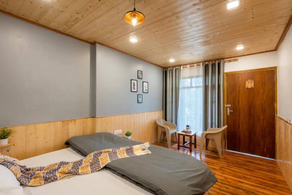 The Hill Story, Entire Chalet, Offbeat,Cozy Mussoorie Exterior photo