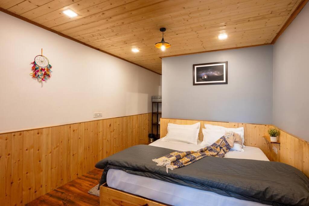 The Hill Story, Entire Chalet, Offbeat,Cozy Mussoorie Exterior photo