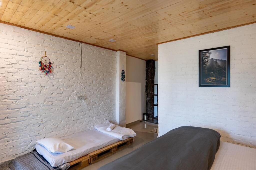 The Hill Story, Entire Chalet, Offbeat,Cozy Mussoorie Exterior photo